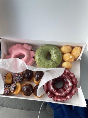 Strawberry, Matcha, Donut holes meledy, and Red Velvet!