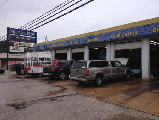 B&B specializes in Diesel & Muscle Car repair & service, as well as of all of your late model American & Import vehicles.