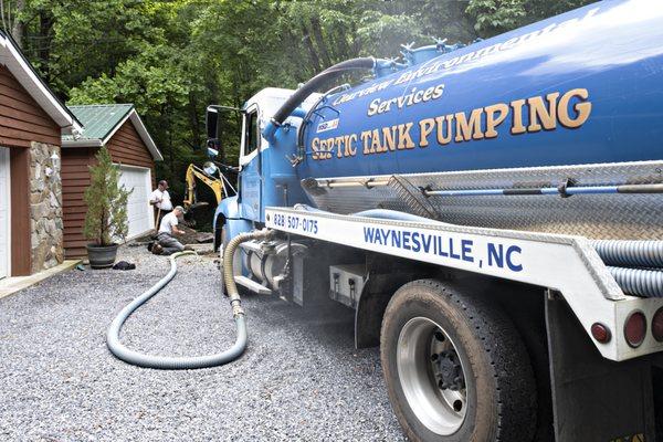 Septic tanking pumping by Cearview Environmental Services