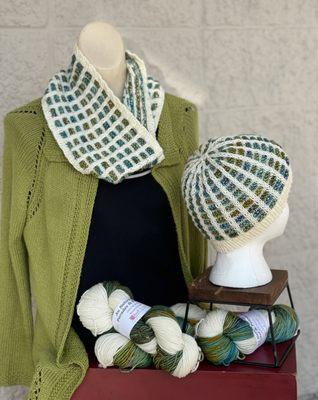 Planted peanuts hat and scarf ... part of our Alabama collection