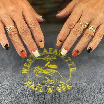 Step into luxury with our nail services! From classic to trendy designs, let your nails shine to perfection.