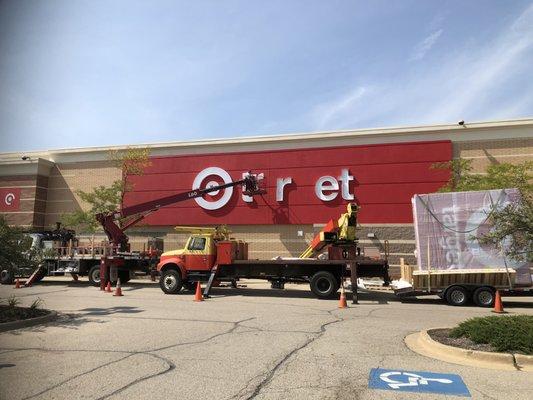 New sign installation at South Elgin Target