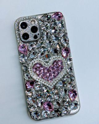 Show off your bling with our shiny stone cases for iPhone 12 and 12 pro.