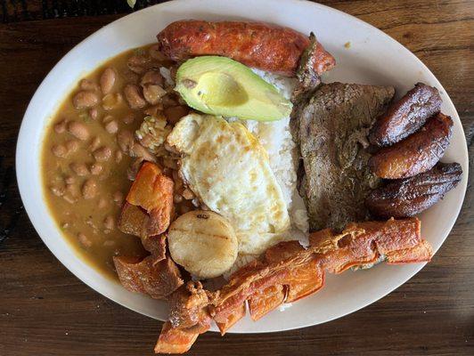 Bandeja Paisa