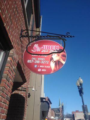 J Jireh Hair Studio