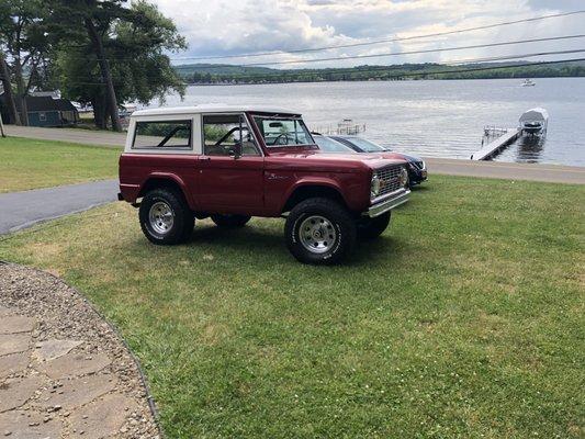 69 Bronco