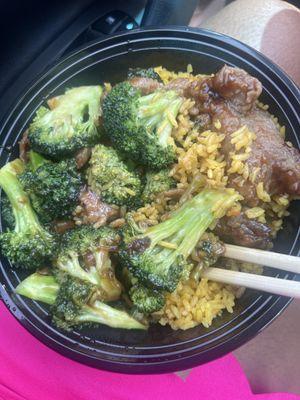 13. Beef with Broccoli Lunch Special