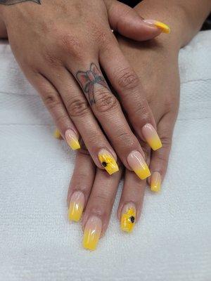 Summer nails design