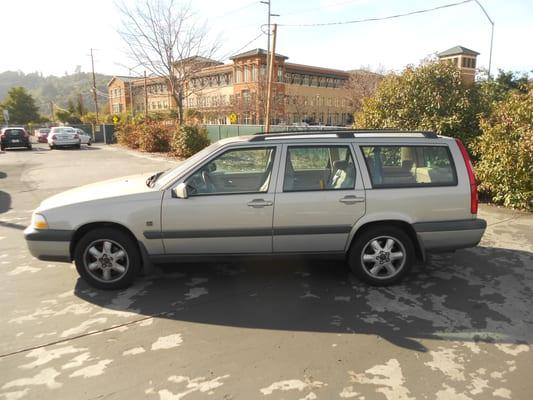 We sell cars on consignment This V70 was 1 we sold with 197K miles that was a 1 OWNER and the customer gave us a great review