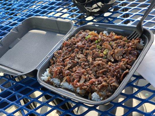 Beef Beef Teriyaki Bowl - large, added sriracha