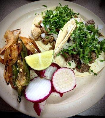 Pollo and lengua tacos