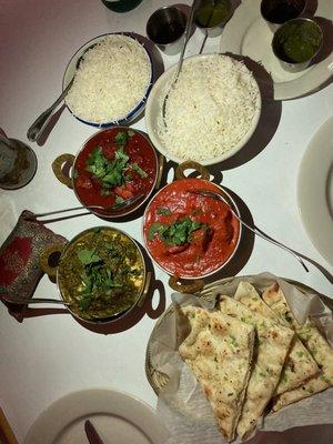 Saag Paneer Saag, Garlic Naan, Chicken Tikka, Lamb Biryani