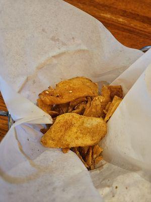 Free homemade potato chips! Sooooo fresh and delicious!