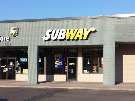 Subway, Waunakee edition