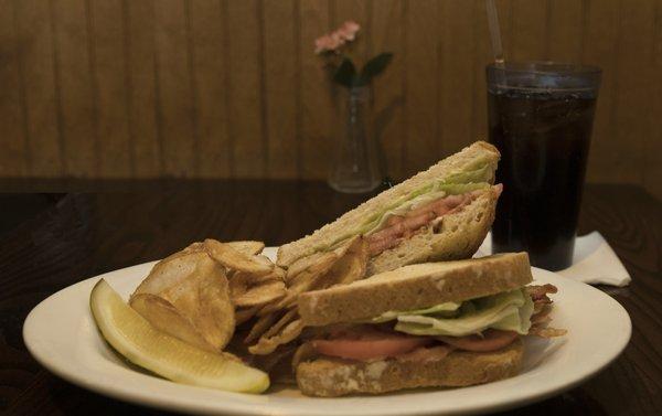 BLT & Chips