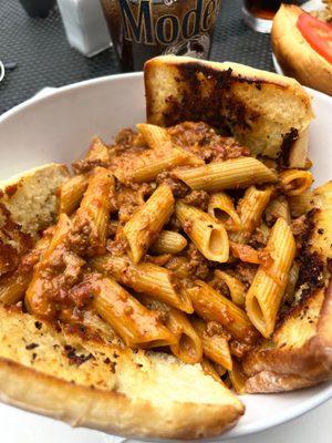 Pasta bolognese