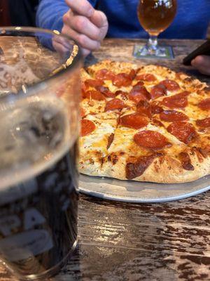 Pepperoni pizza w/ Coffee Vanilla Stout