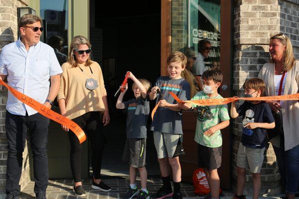 Ribbon cutting at the Pedego Atlanta location on April 20, 2021