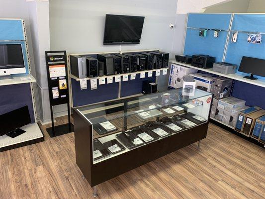 Wide selection of refurbished computers, phones and tablets!