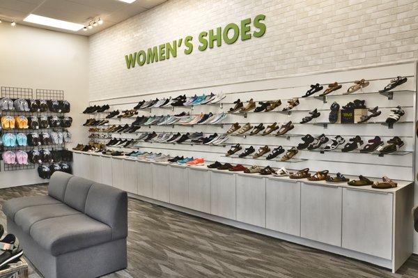 A wide selection of women's comfort shoes from brands like HOKA, New Balance, Brooks, Dansko, Aetrex, Sovella and more.