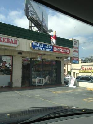 Exterior of Smoke Shop