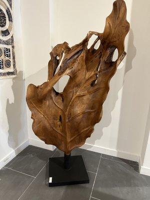 Leaf teak sculpture