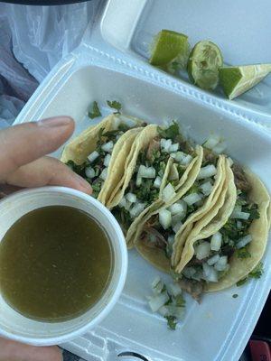 Tacos - Fajita de res, lengua, carnitas