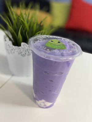 Taro smoothie w/ almond pudding