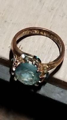 A ring that was given to my family and it is told to have a good significant amount attached to it? What u think?