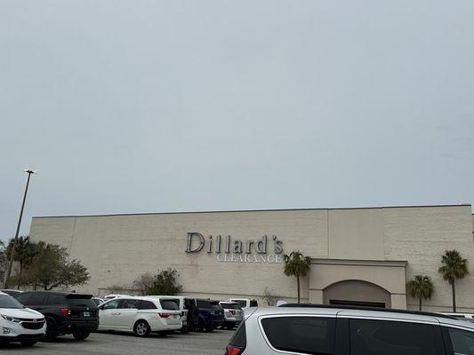 Dillard's