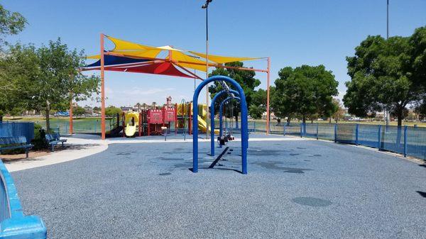 One of two playgrounds in the park segment between Spring Mountain and Desert Inn.