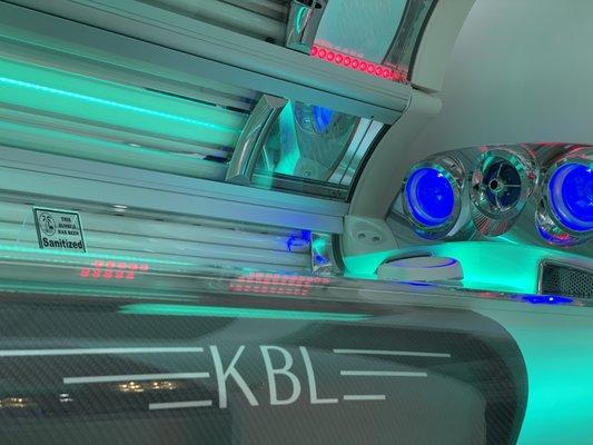 Brand new KBL level 6!  Has 3 different levels, for instant color, come check it out!