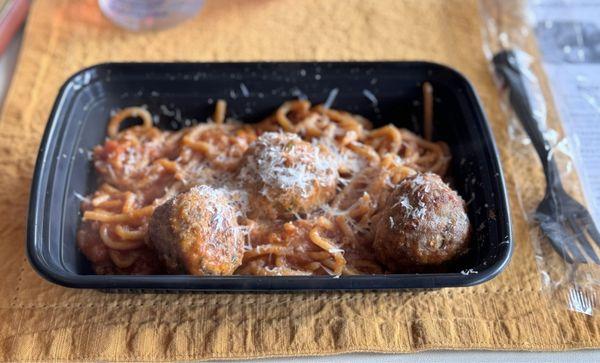 Emmer Spaghetti with optional Meatballs (unless you are vegetarian or vegan you MUST spring for the meatballs!!)