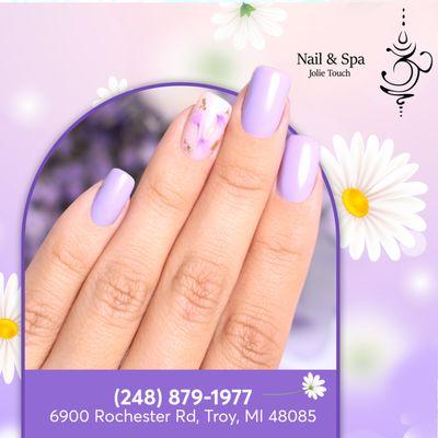 Step into spring in style with our luxury manicures! From lavish treatments to exquisite nail art, let us pamper you to perfection.