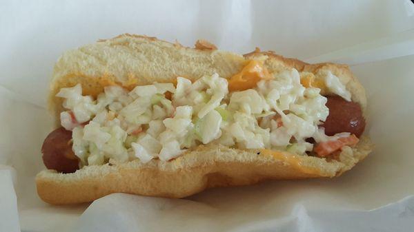 W/Halls Beer Cheese and Slaw