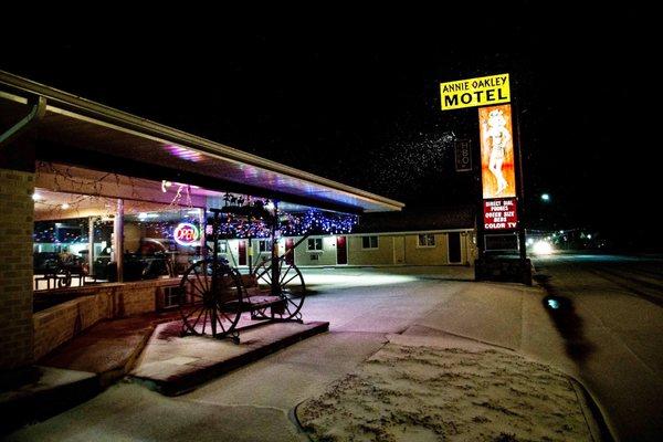 Exterior of the Annie Oakley motel