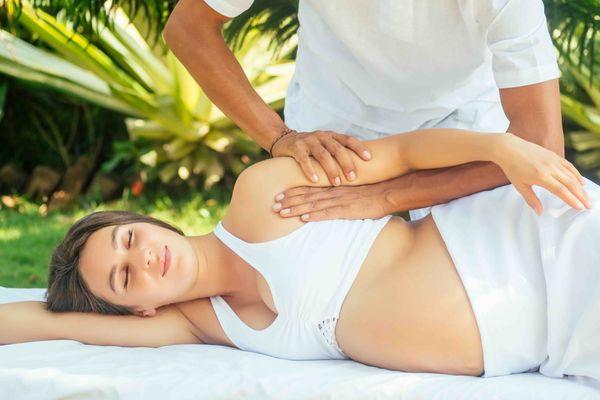 Relax with our mobile pregnancy massage in Las Vegas. Expert care tailored for expectant mothers, delivered conveniently to your location