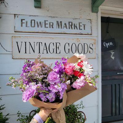 Grab and Go Bouquets!