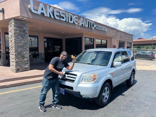 Lakeside Auto Brokers