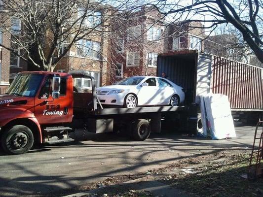 R & D Towing of Chicago