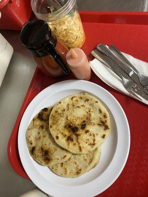 Pupusas revueltas