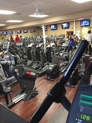 Large cardio room