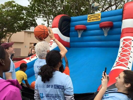 President Bill Clinton shooting some hoops!