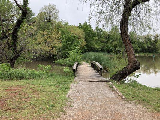 Par of the trail around the lake