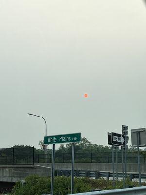 Simply Red: (Moon's Red Glow On A Smoky Tues. Morning)