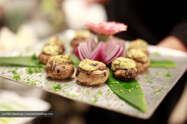 Spinach and Artichoke Stuffed Mushrooms