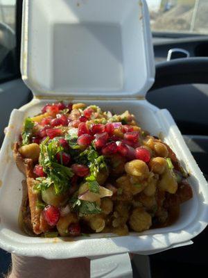 Samosa chaat