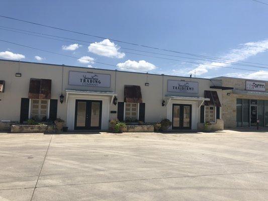 Store front of Stacked Racks Trading Company and Stacked Racks Taxidermy