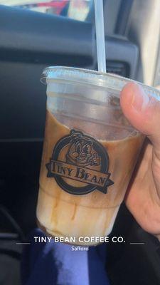 Iced caramel macchiato