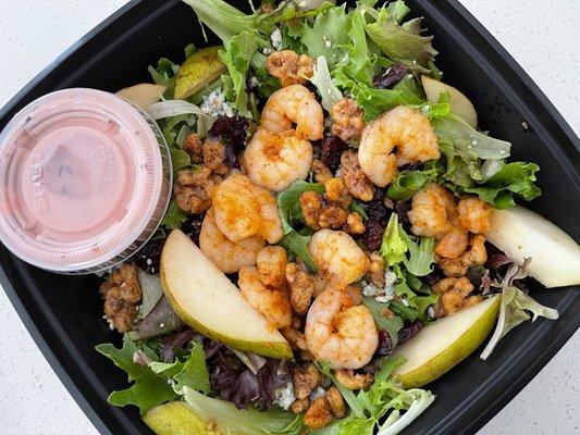 Gorgonzola Pear Salad with Shrimp.